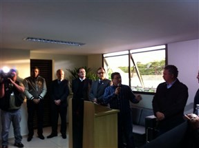 Após seis anos de construção, prédio administrativo do Hospital Universitário de Maringá começa a funcionar